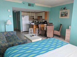 Studio, 1 grand lit et 1 canapé-lit, vue océan | Wi-Fi gratuit
