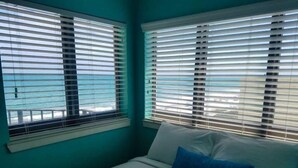 Studio, 1 Queen Bed with Sofa bed, Ocean View | WiFi (free) - The Palace 405 (Myrtle Beach)
