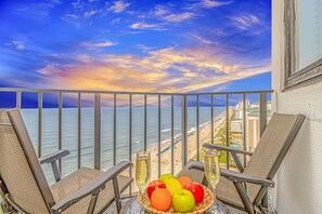 Estudio básico | Vista del balcón