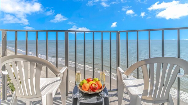 Basic Studio | Balcony view - The Palace 1404 (Myrtle Beach)