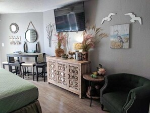 Basic Room | Free WiFi