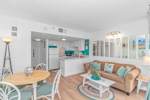 Studio, 1 Queen Bed with Sofa bed, Ocean View