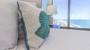 Room - The Palace 2314 (Myrtle Beach)