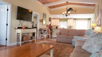 50-inch Smart TV with digital channels, TV, Netflix