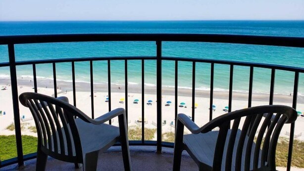 Basic Room | Balcony - Meridian 1402 (Myrtle Beach)