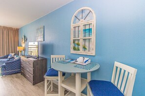 Free WiFi, bed sheets - Landmark 717 (Myrtle Beach)
