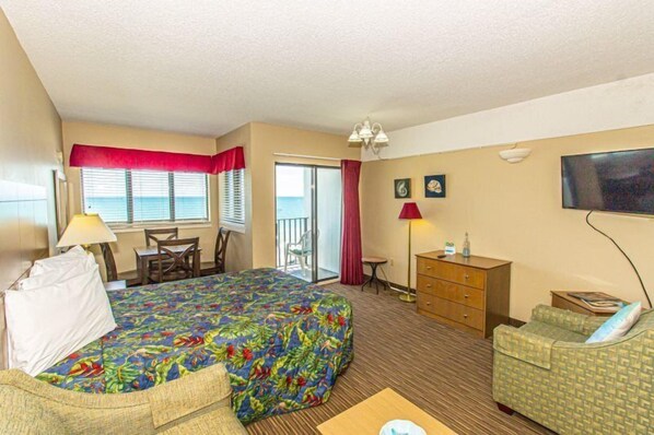 Studio, 1 Queen Bed with Sofa bed, Ocean View