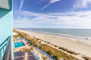 On the beach - Landmark 640 (Myrtle Beach)