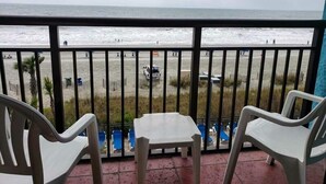 Beach/ocean view - Landmark 433 (Myrtle Beach)
