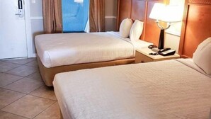 Room - Landmark 433 (Myrtle Beach)