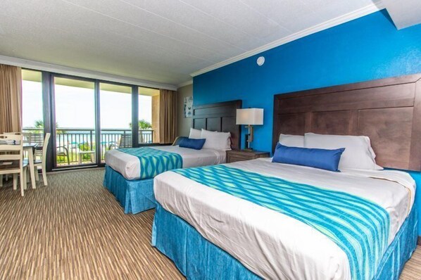 Studio | Individually decorated, individually furnished, free WiFi, bed sheets