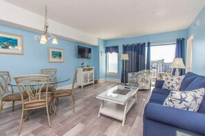 Basic Apartment - The Palace 1513 (Myrtle Beach)