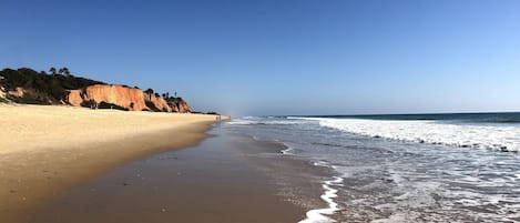 In Strandnähe, Liegestühle