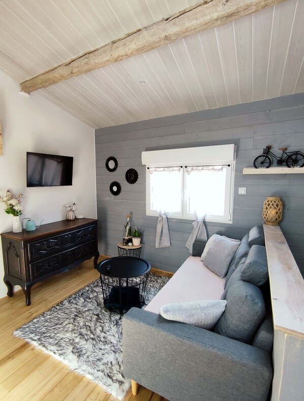 浪漫公寓, 私人浴室 | 酒廊