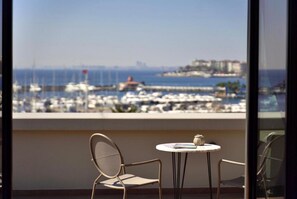King's Room | Terrace/patio - 39 Kalamis Marina Hotel (Istanbul)