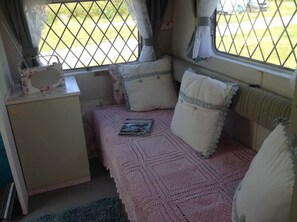 Cabin | 1 bedroom, free WiFi, bed sheets