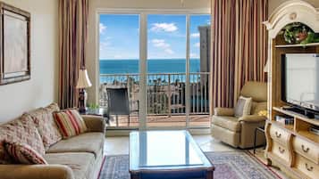 Condo, 2 Bedrooms | Living room | 30-inch TV with digital channels