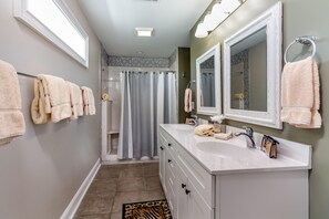 Condo, 3 Bedrooms | Bathroom | Towels - Beach House (Tybee Island)