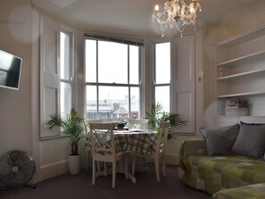 Dining - Flat 2 BeachView - UKC4220 (Lowestoft)