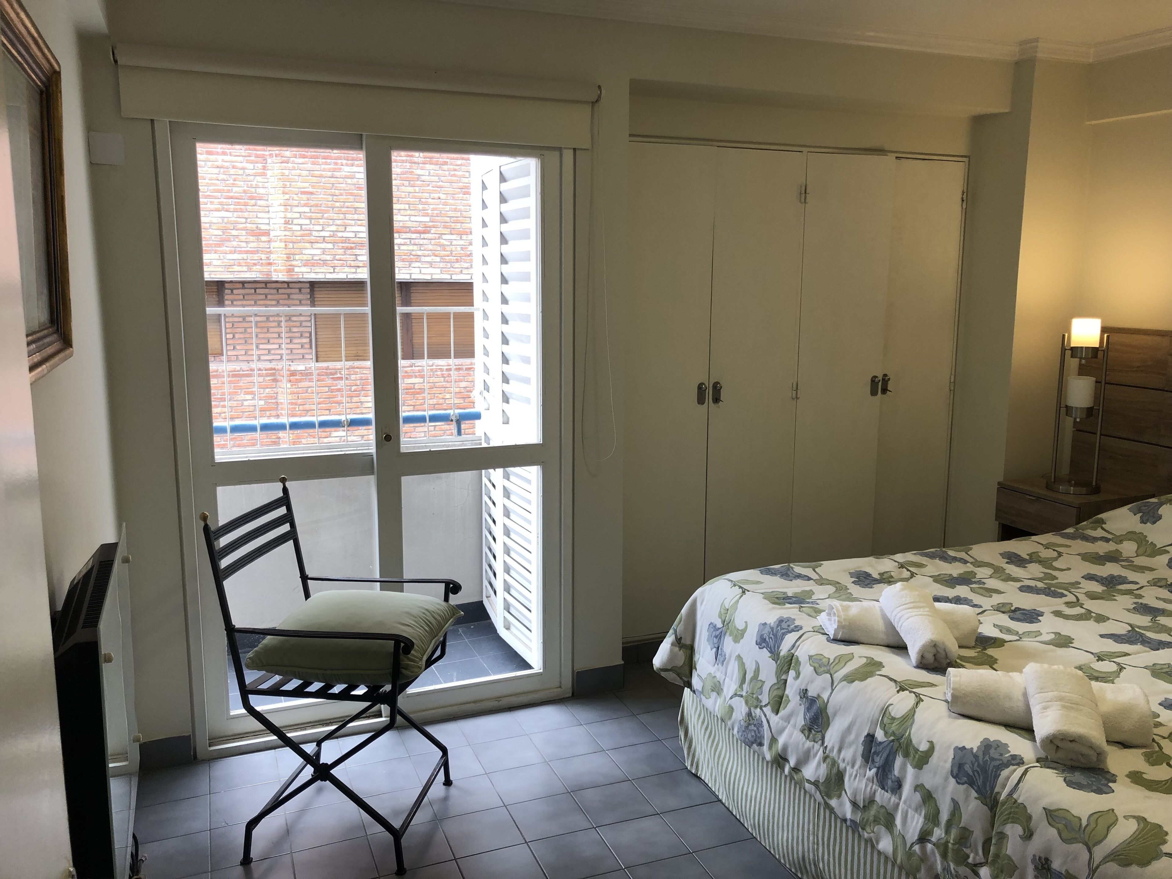 Familieleilighet | 1 soverom, barnesenger (inkludert), wi-fi (inkludert) og sengetøy