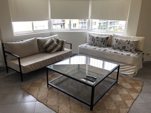 Family Apartment | Living room | TV - Amplio & Luminoso Depto Centro de Salta (Salta)