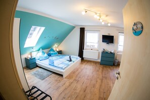 1 chambre, fer et planche à repasser, Wi-Fi, draps fournis