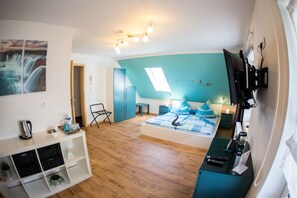 1 chambre, fer et planche à repasser, Wi-Fi, draps fournis