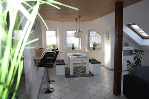 Dining - Apartment Kempf Mandelbachtal Saarland (Mandelbachtal)