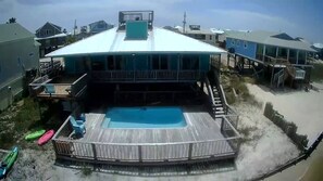 Outdoor pool, a heated pool - "AIN'T LIFE GRAND"-KAYAKS, GOLF CART, PRIVATE BEACH, CRAB TRAPS! (Dauphin Island)