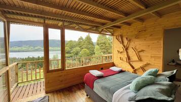 Deluxe-Doppelzimmer, Blick auf die Lagune | Blick auf den See