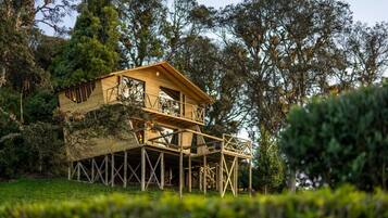 Façana frontal de l'allotjament