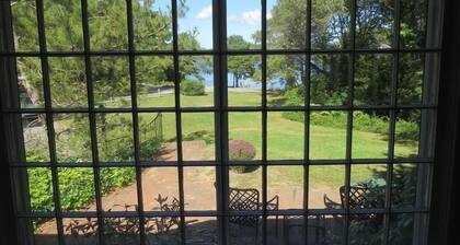 76 Olde Towne Lane - Four Bedroom House