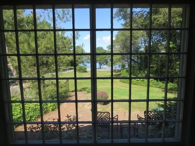 76 Olde Towne Lane - Four Bedroom House