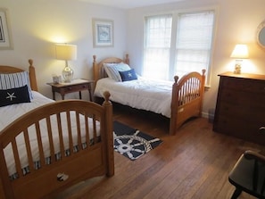 Maison, Plusieurs lits, cuisine, vue sur la piscine | 4 chambres, accès au Wi-Fi (inclus)