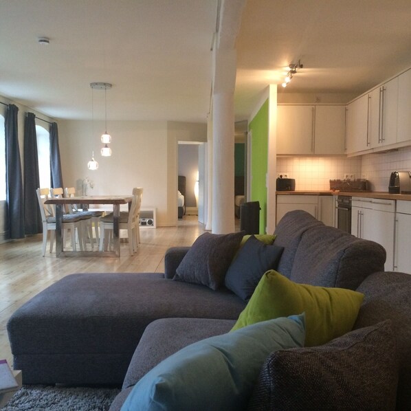 TV, DVD player, books