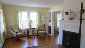 House, Multiple Beds, Kitchen, Pool View | Interior - 80 Highland Avenue - Three Bedroom House (Chatham)