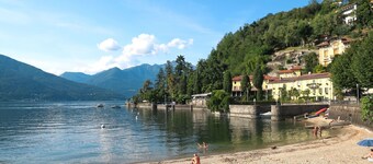 Lovely apartment for 3 people with WIFI, TV and patio