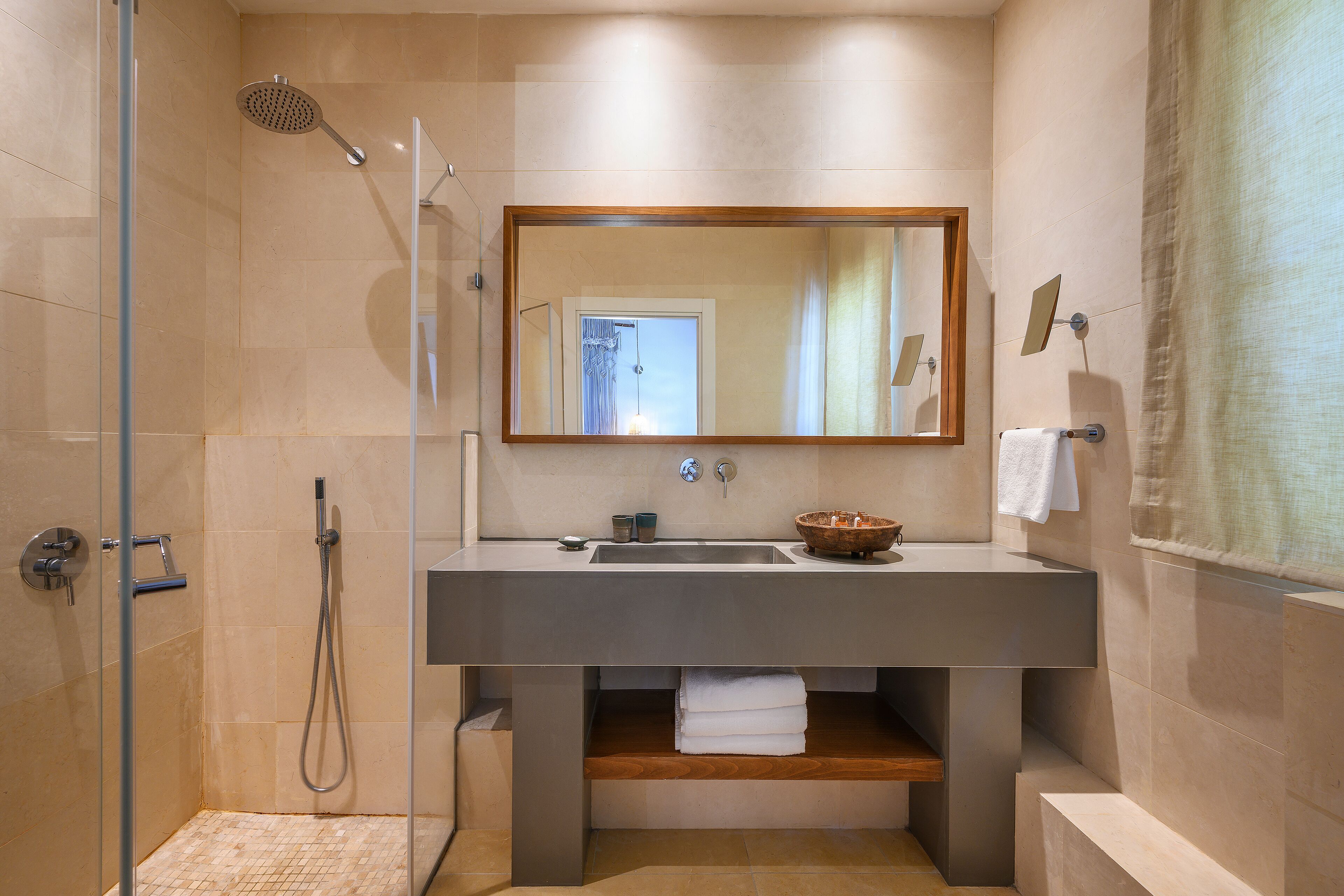 kedma family room | bathroom | shower, rainfall showerhead, free toiletries, hair dryer