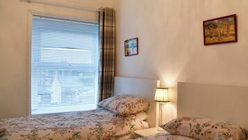 2 bedrooms, free WiFi, bed sheets