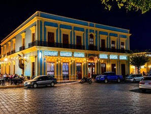 Front of property – evening/night - Hotel Santa Elena (El Fuerte)