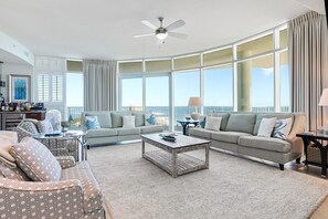 TV, fireplace - July 5-12 - 3 night min. ! UPPER East side corner view.4 bdr unit. Sleeps 16 (Orange Beach)