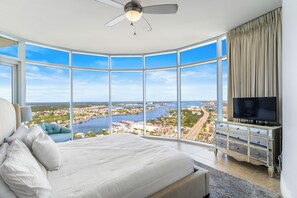 4 slaapkamers, een strijkplank/strijkijzer, wifi, beddengoed