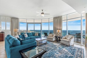 TV, fireplace - New pics 2026. EAST CORNER 4 bdr/4.5 bath. 27th floor. Sleeps 14. Gulf Front. (Orange Beach)