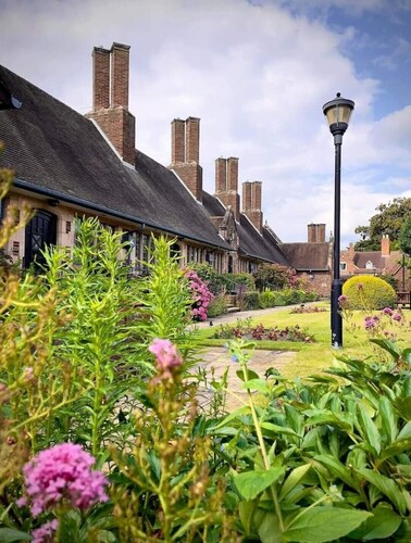 *RARE FIND*14thCent*Grade 2 Listed*Unique building