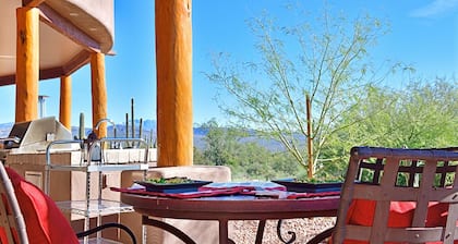 Miles of Trails...Million-Dollar Views ~ in N. Scottsdale/Rio Verde Foothills!