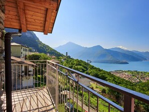 Property grounds - Wonderful private villa for 4 people with WIFI, TV, patio and pets allowed (Peglio)