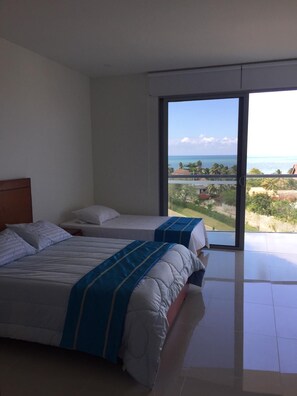 2 soverom, strykejern/-brett, wi-fi og sengetøy