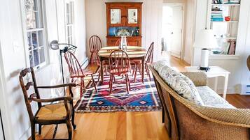 Cottage, Multiple Beds, Kitchen | Living room | TV