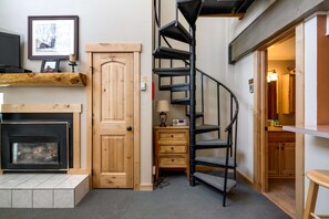Interior - Charming Studio + Loft Condo | Walk to Gondola | Pool, Hot Tubs and Views! (Steamboat Springs)