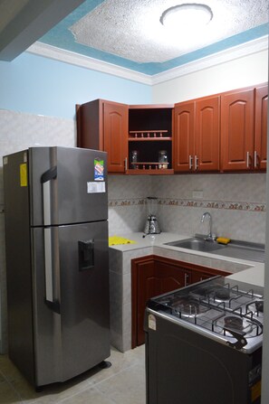 Fridge, coffee/tea maker, cookware/dishes/utensils - Apartment 2 beds 2P (Palmira)